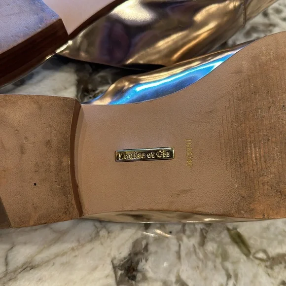 Beautiful nearly new Louise et Cie ladies rose gold mules, 10M/EU40. - Picture 3 of 5